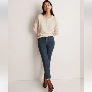 Madewell Women's Straight Leg Jeans in Blue